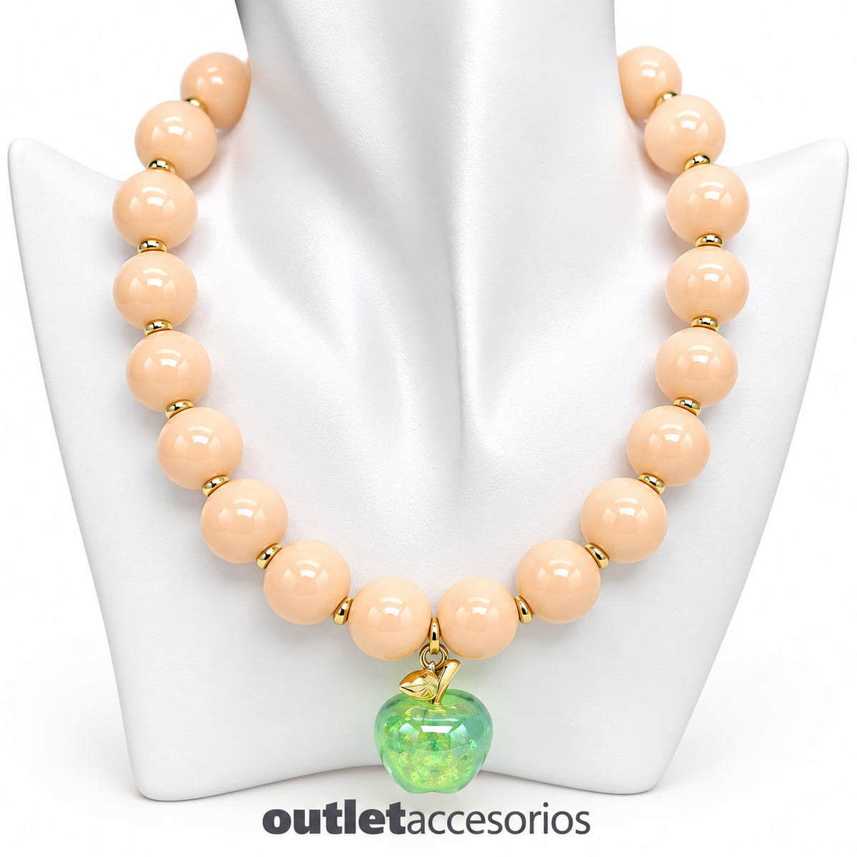 Collar la manzana