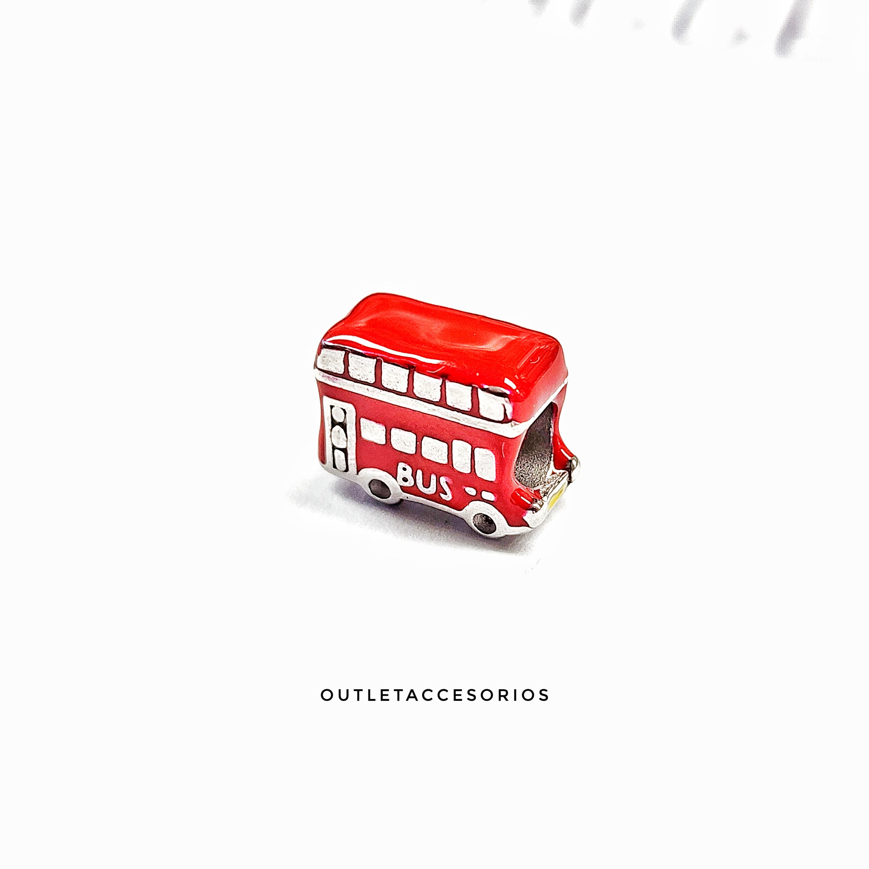 Charms Bus Londres