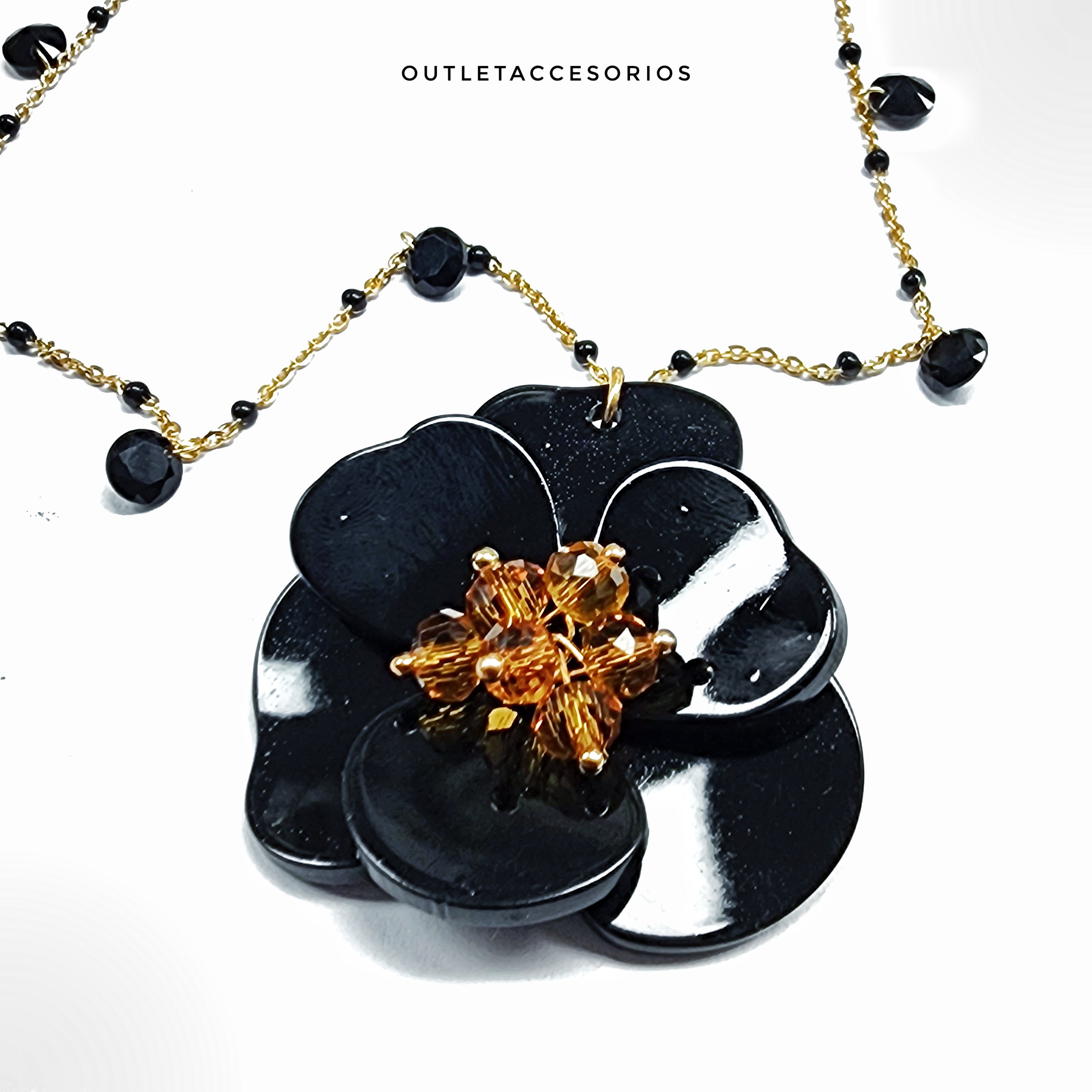 Collar flor olivia