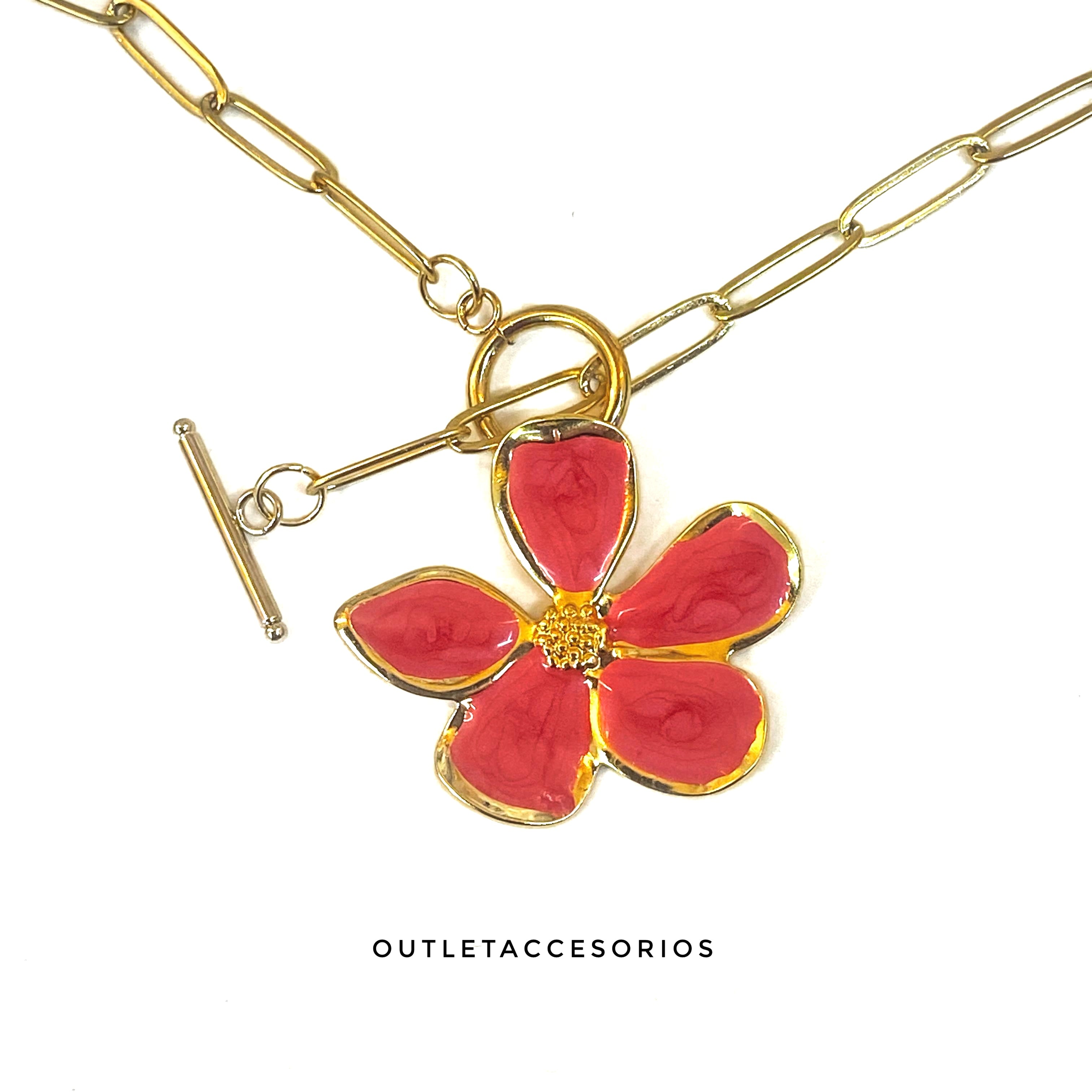 Collar flor acuarela