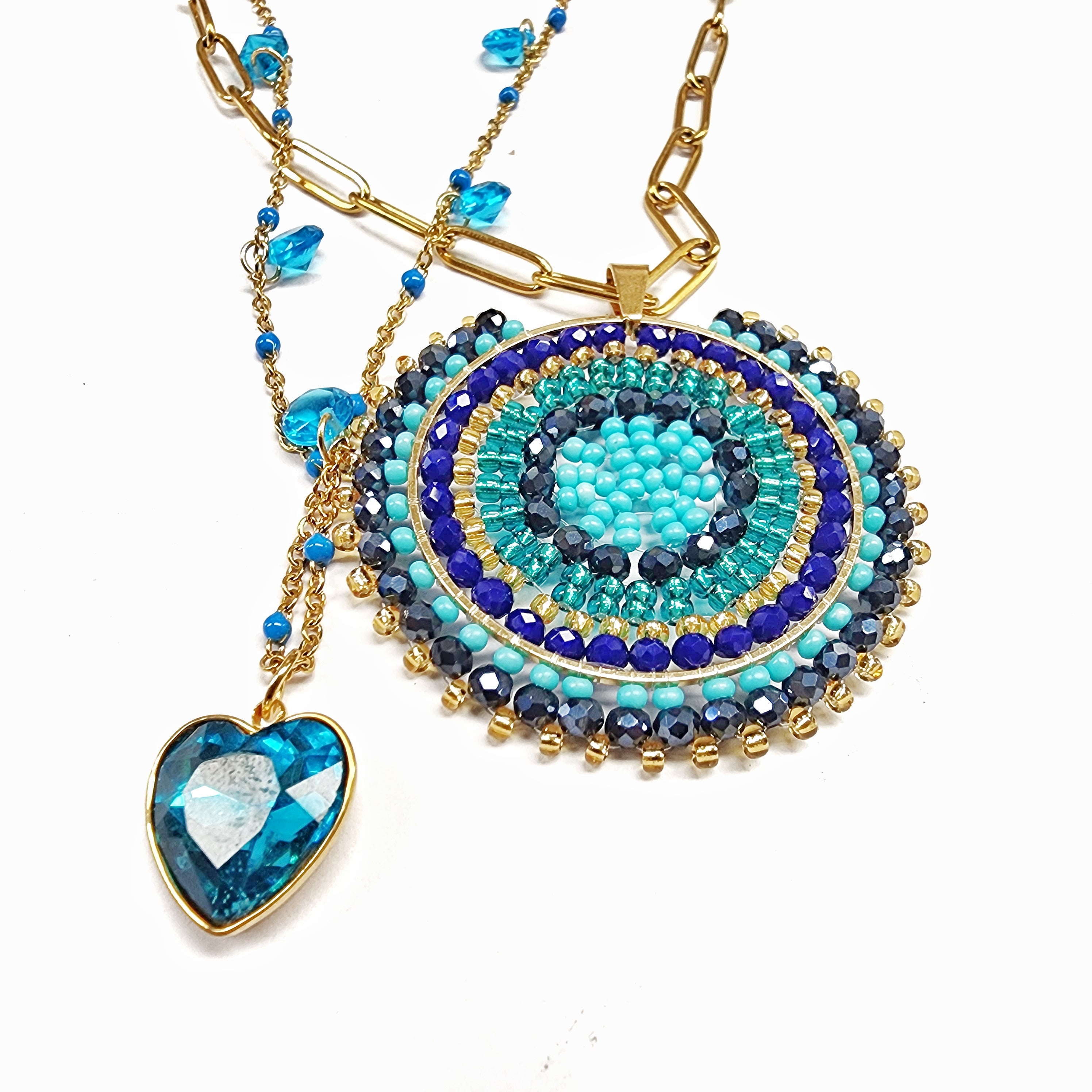 Collar mariana