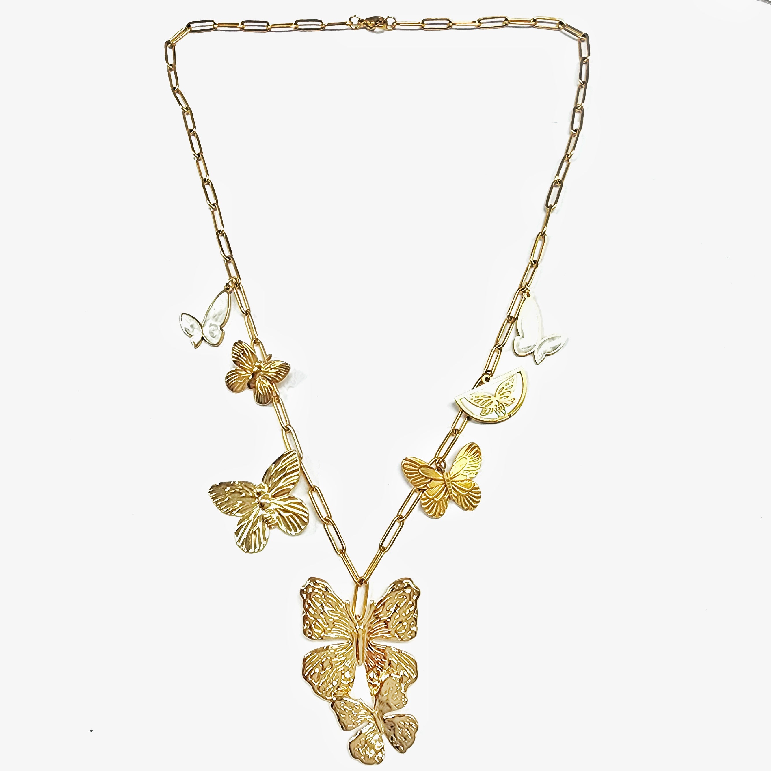 Collar mariposa