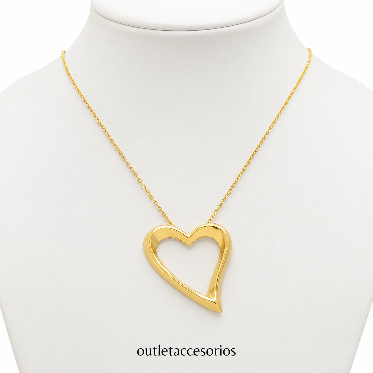 Collar corazon silueta
