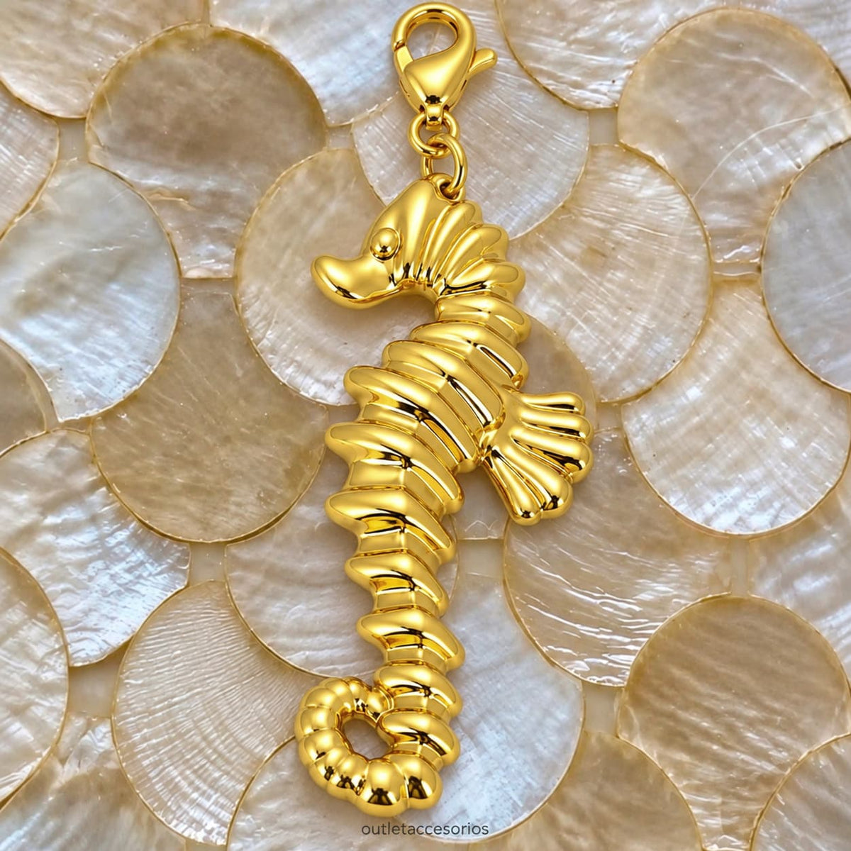 Dije caballito de mar