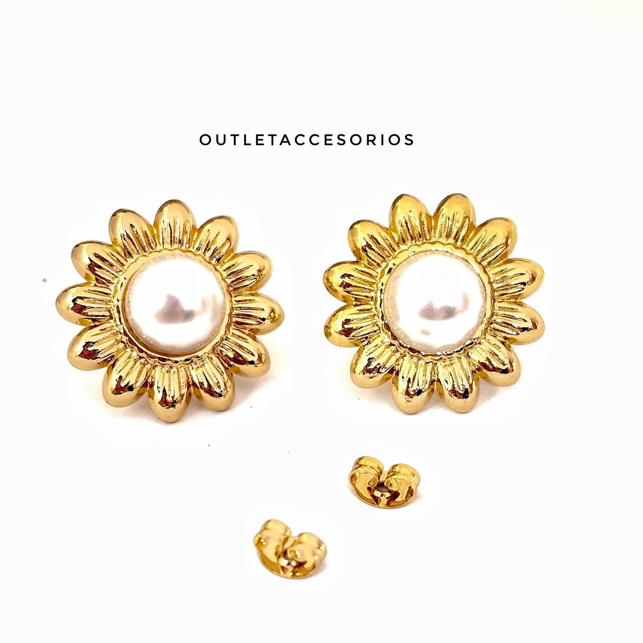 Aros flor perla