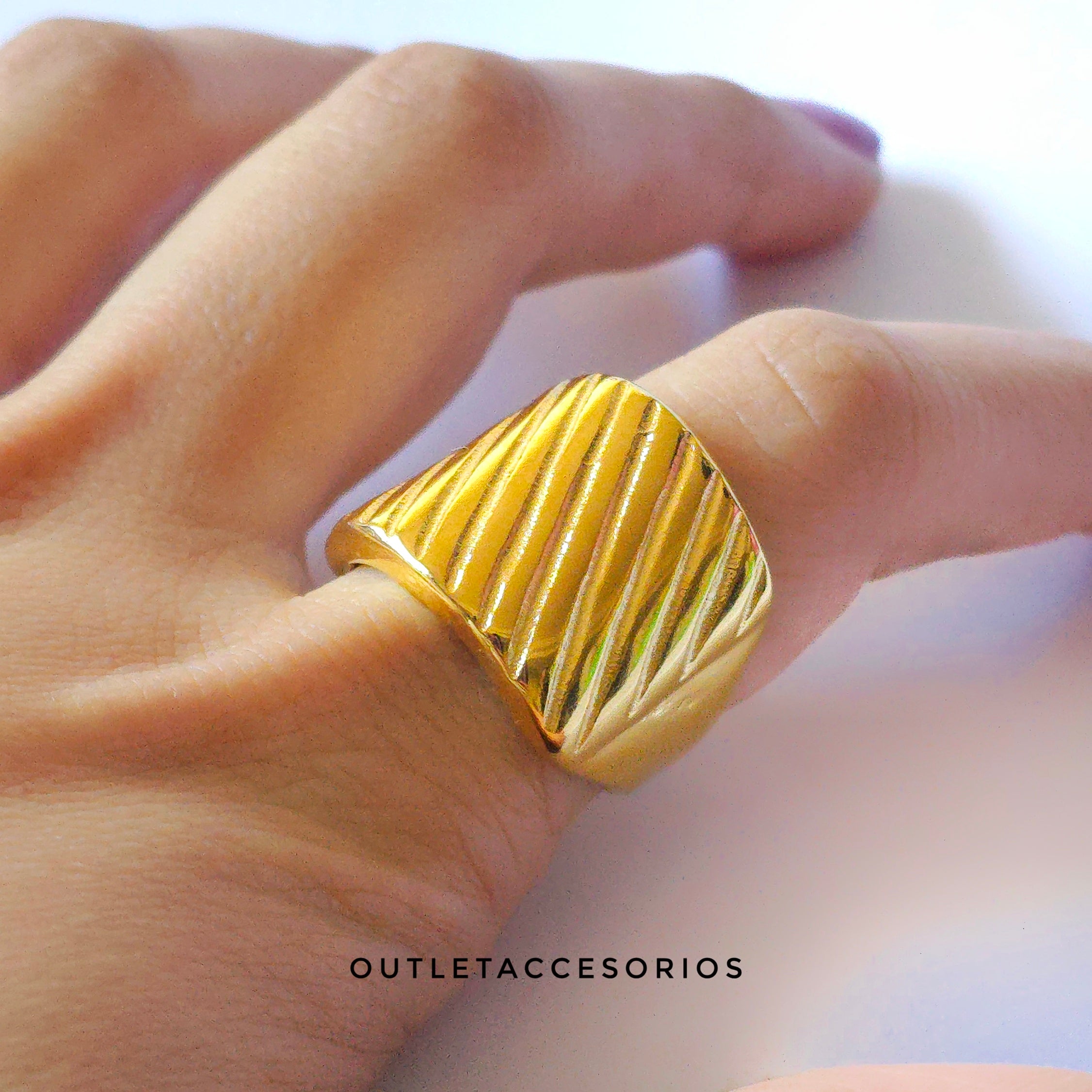 Anillo leonisa (11)