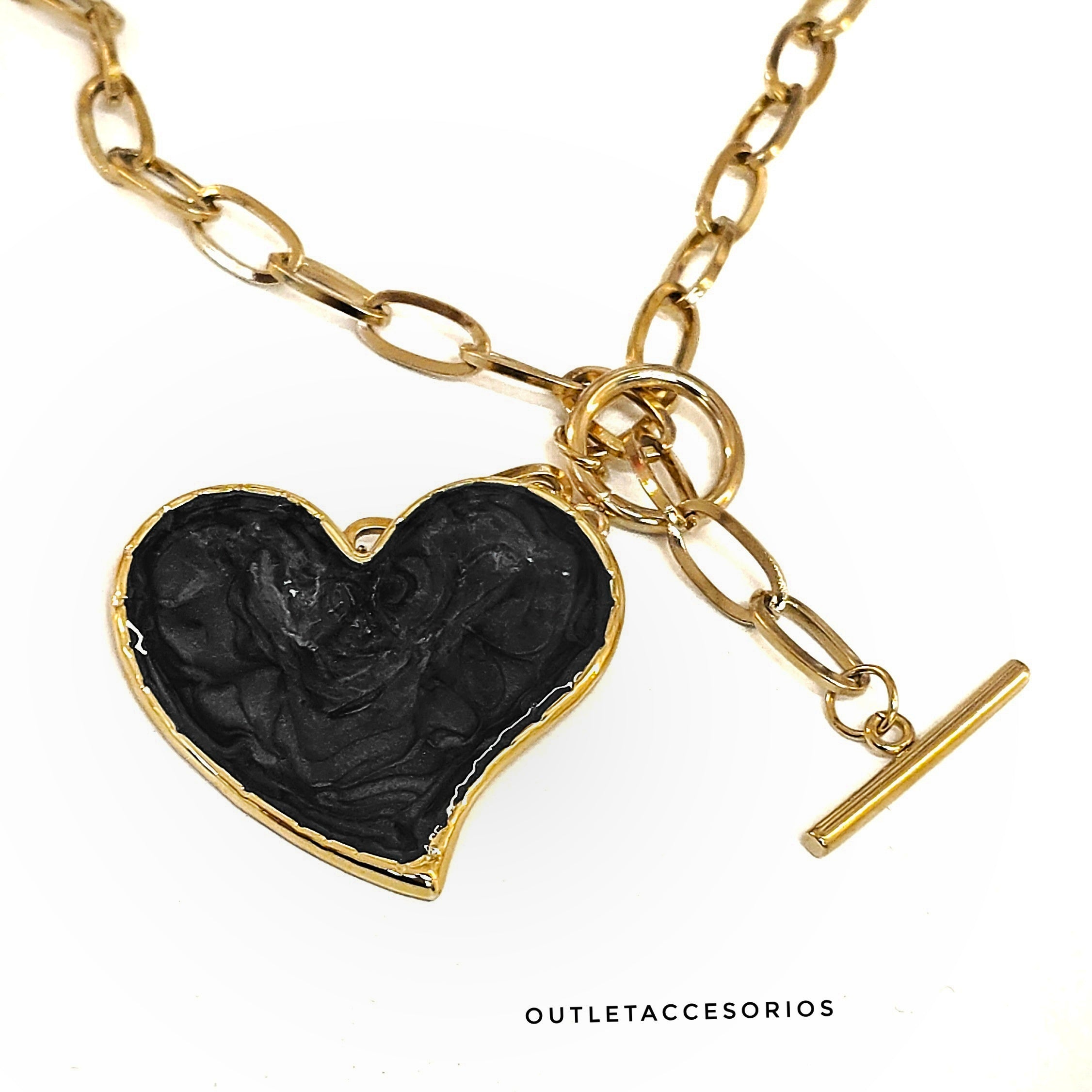 Collar caramelo