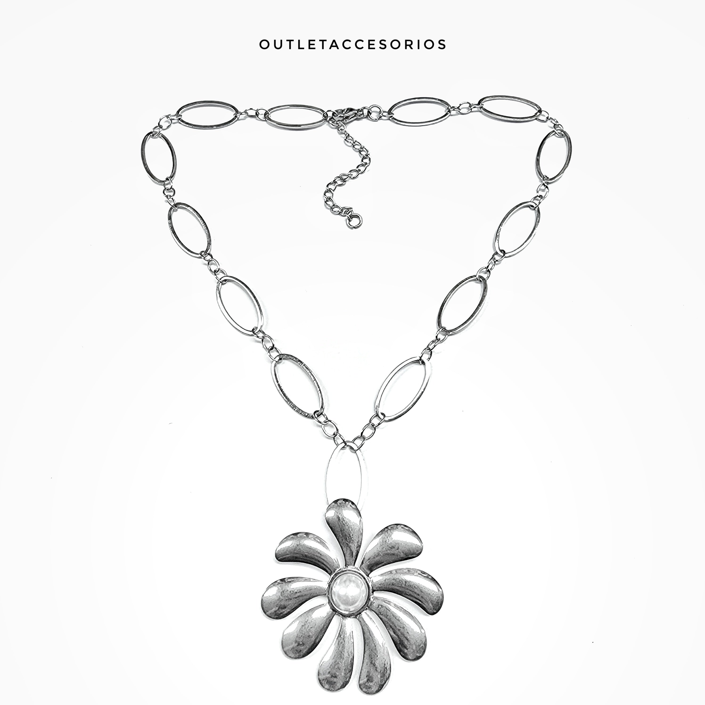 Collar flor agatha
