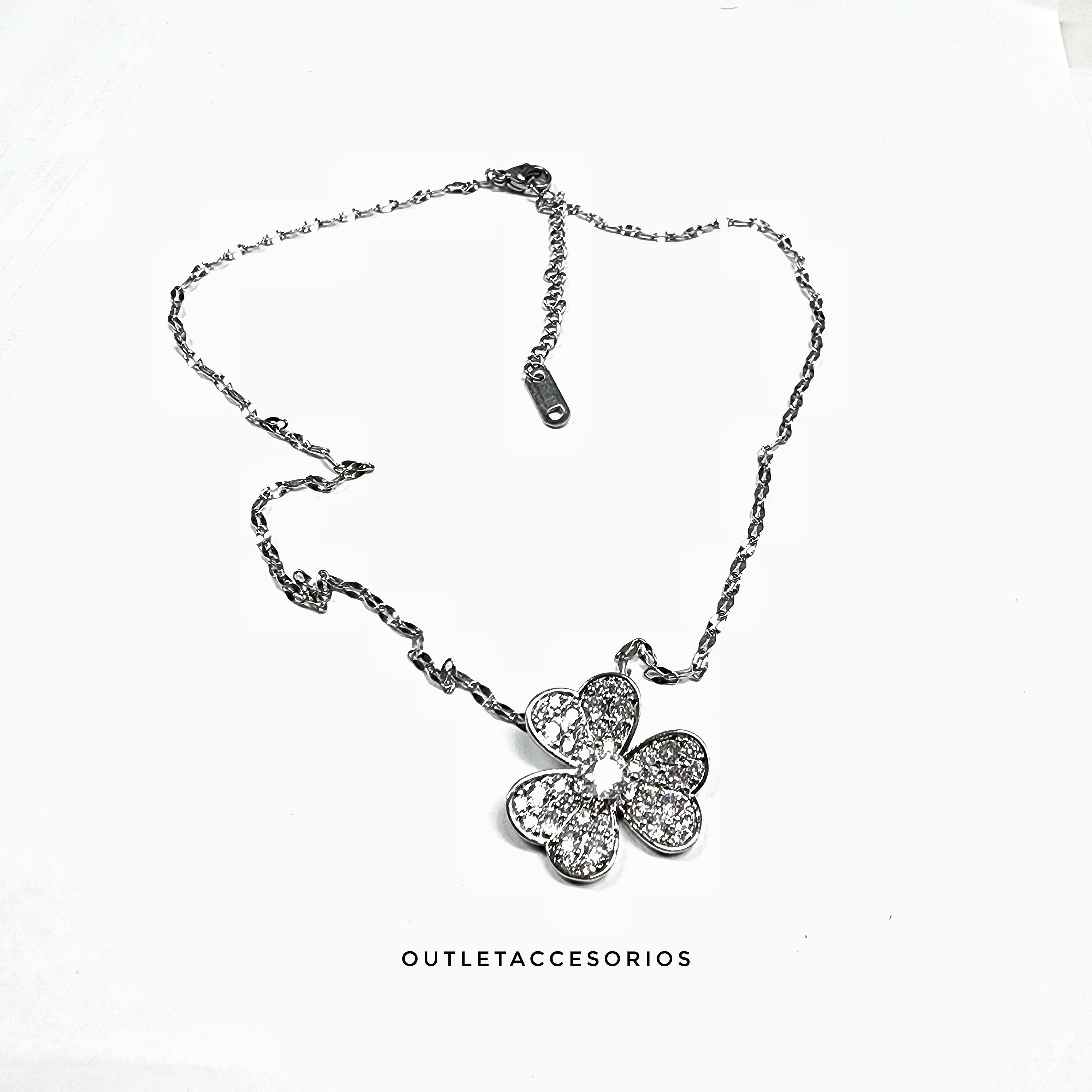 Collar Trebol Silver