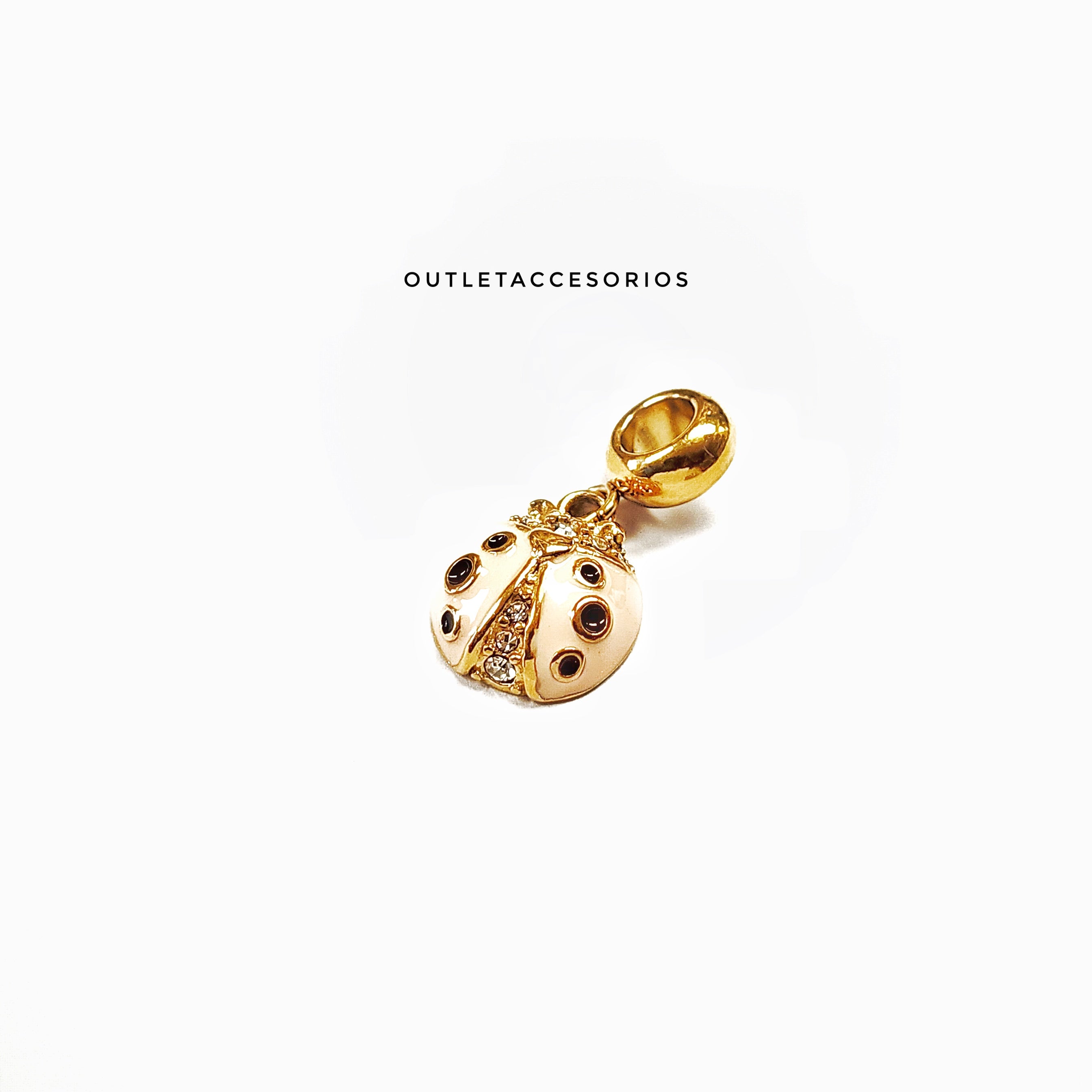 Charms Chinita Dorado