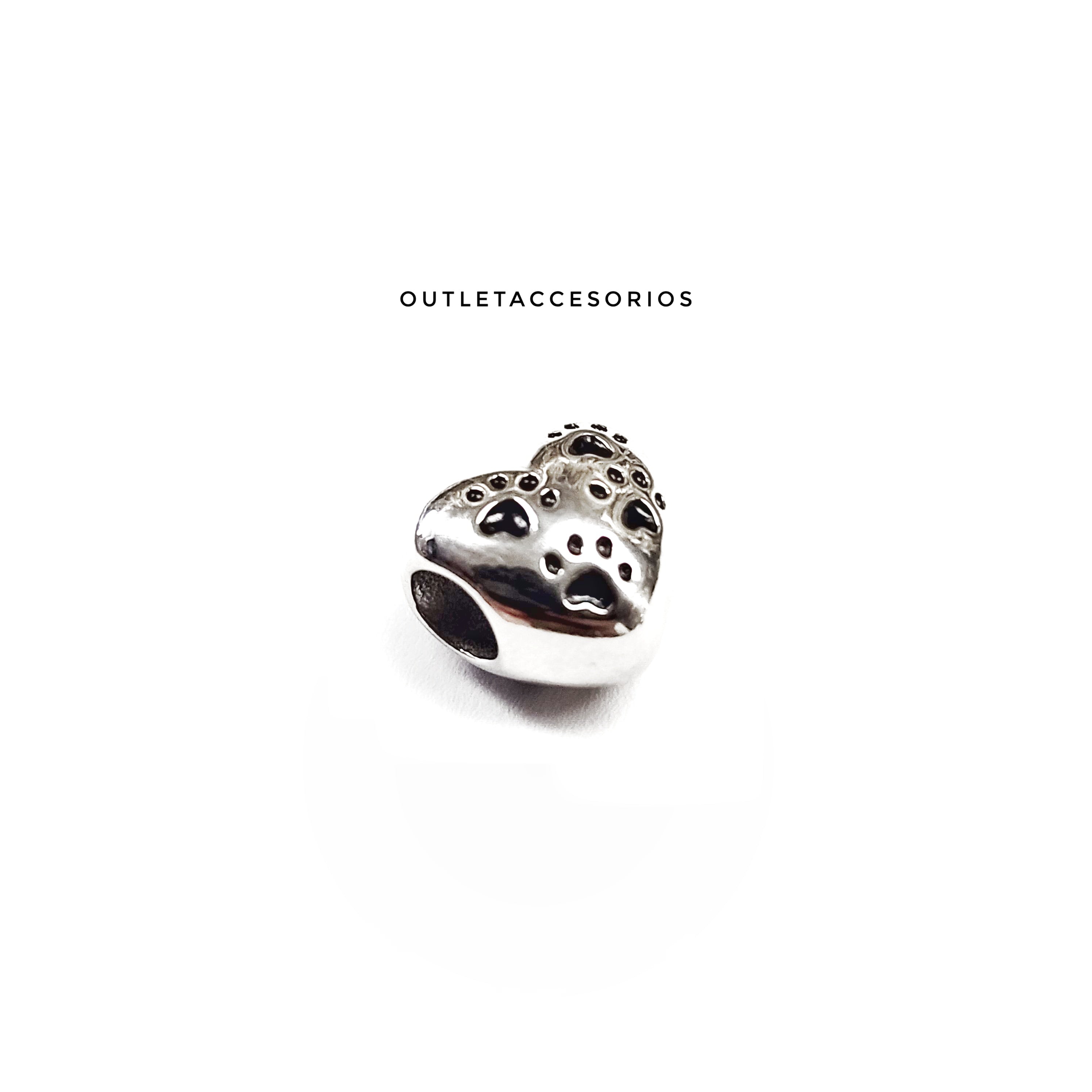 Charms Corazon Huellas Plateado
