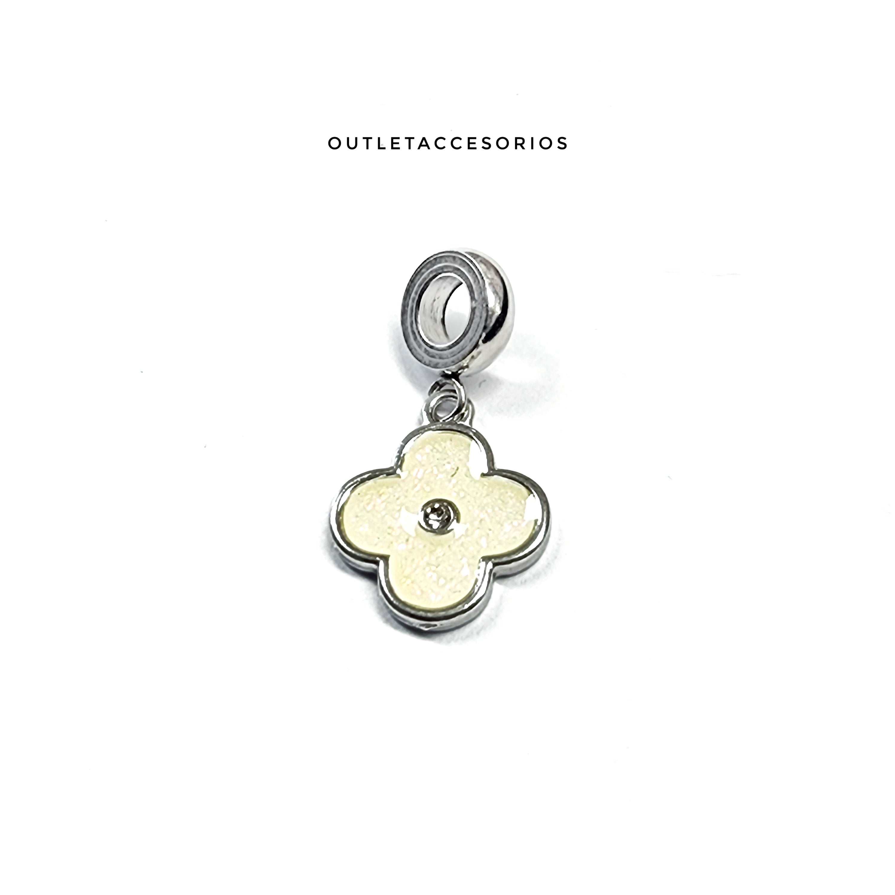 charms Trebol
