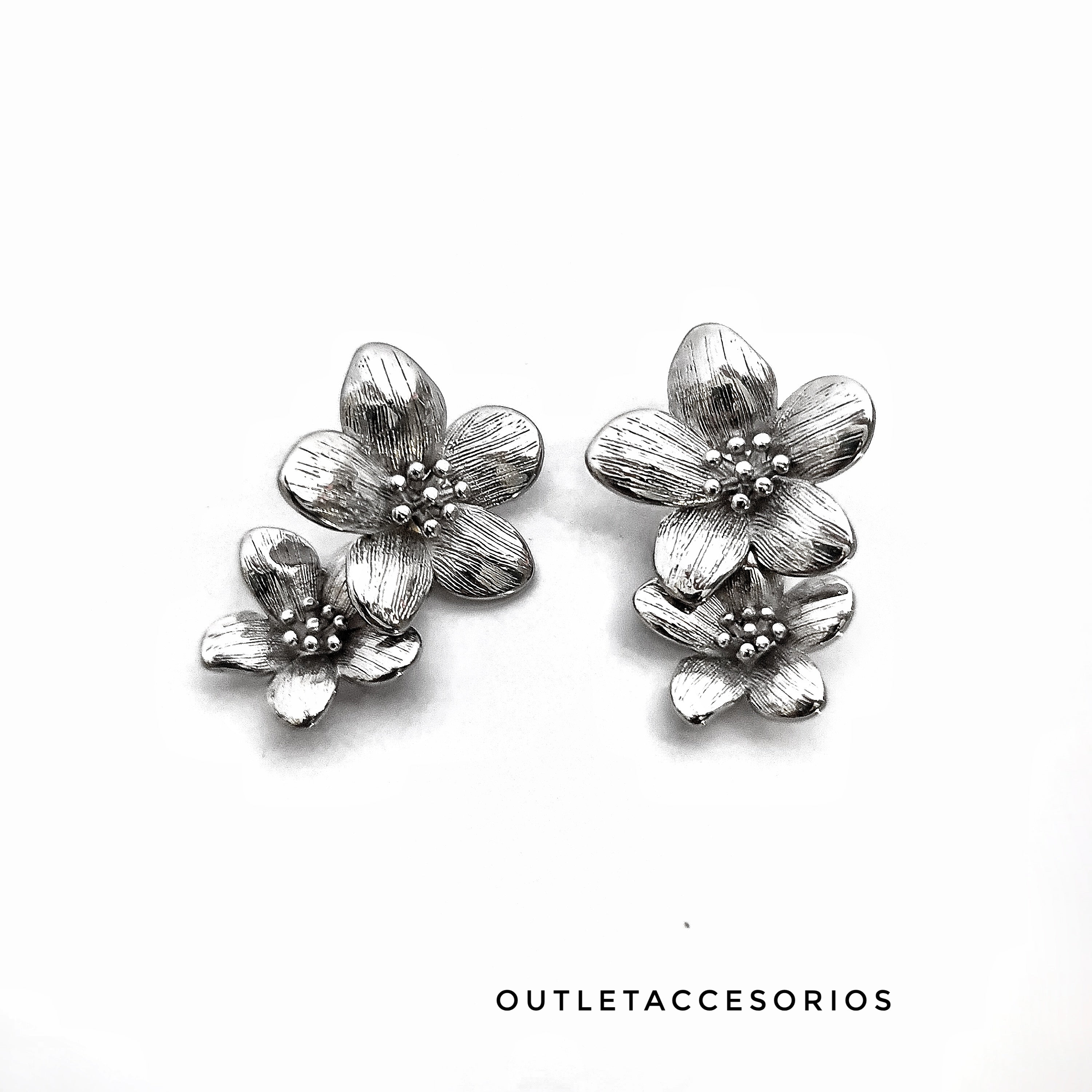 Aros De Flor Doble Amelia
