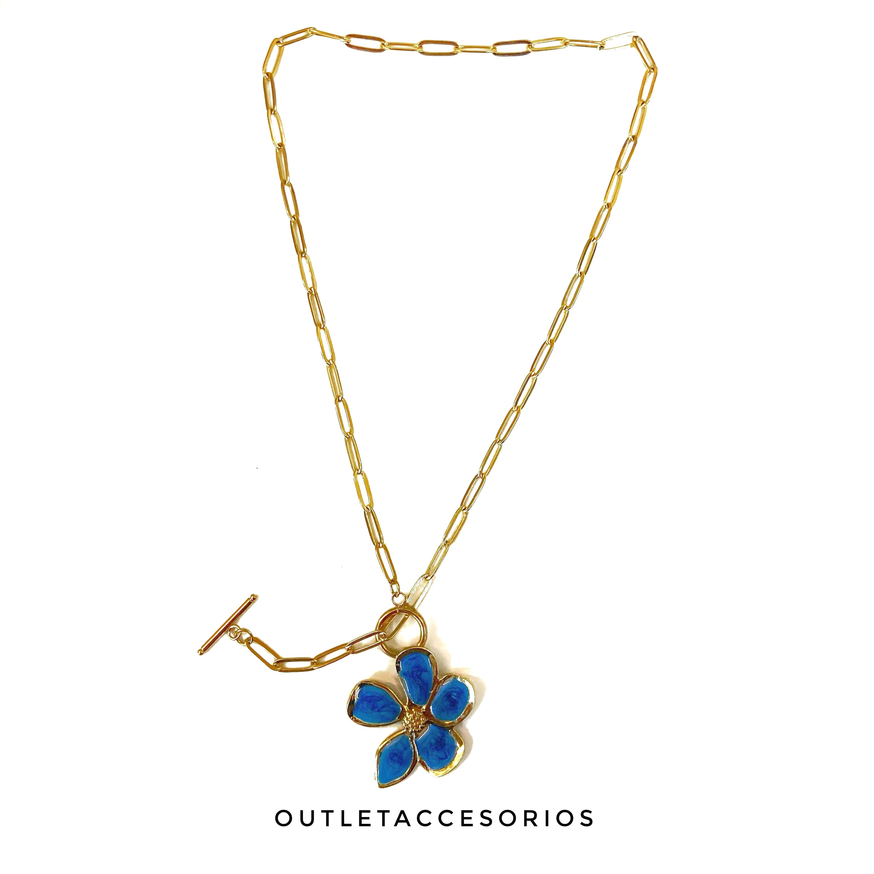 Collar flor acuarela