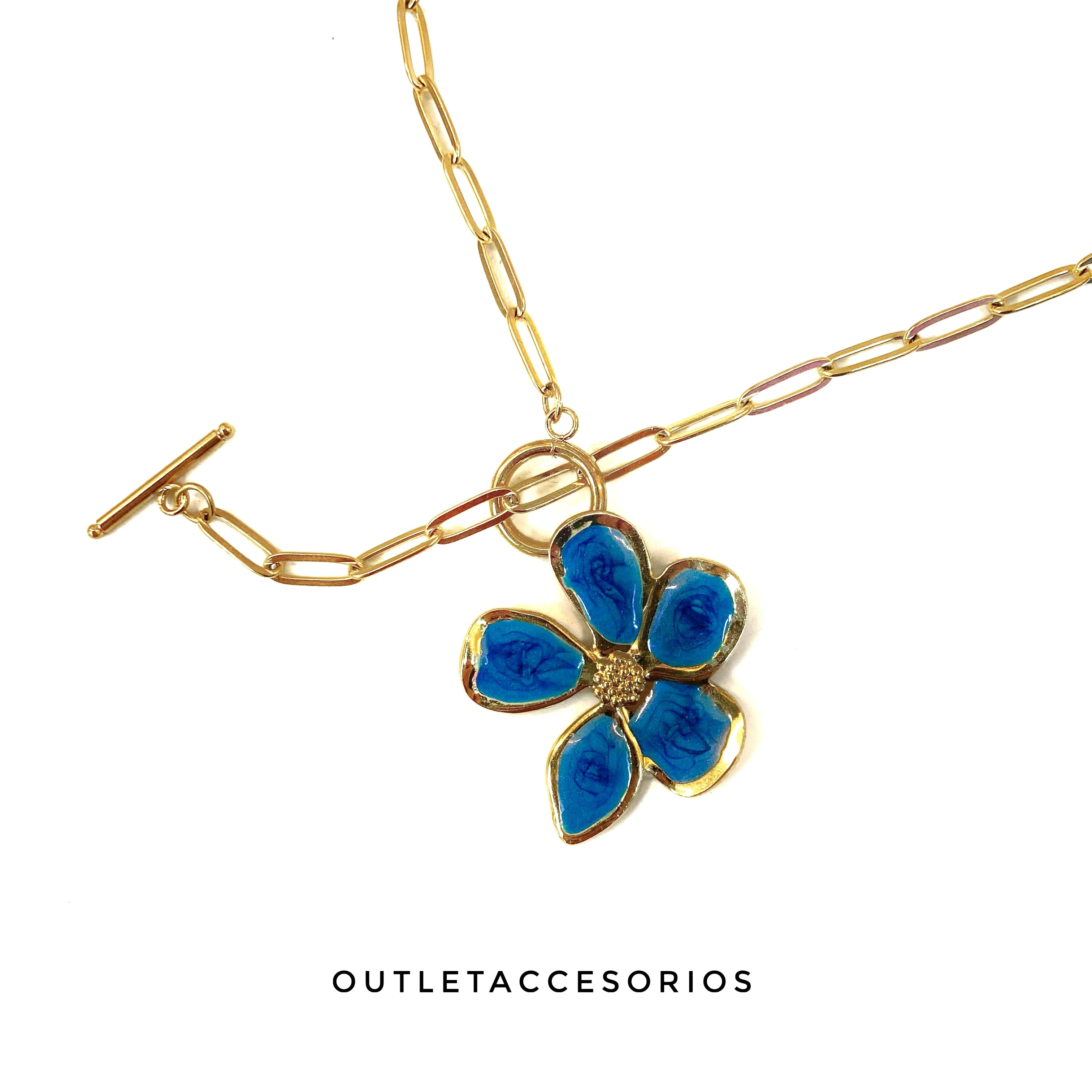 Collar flor acuarela