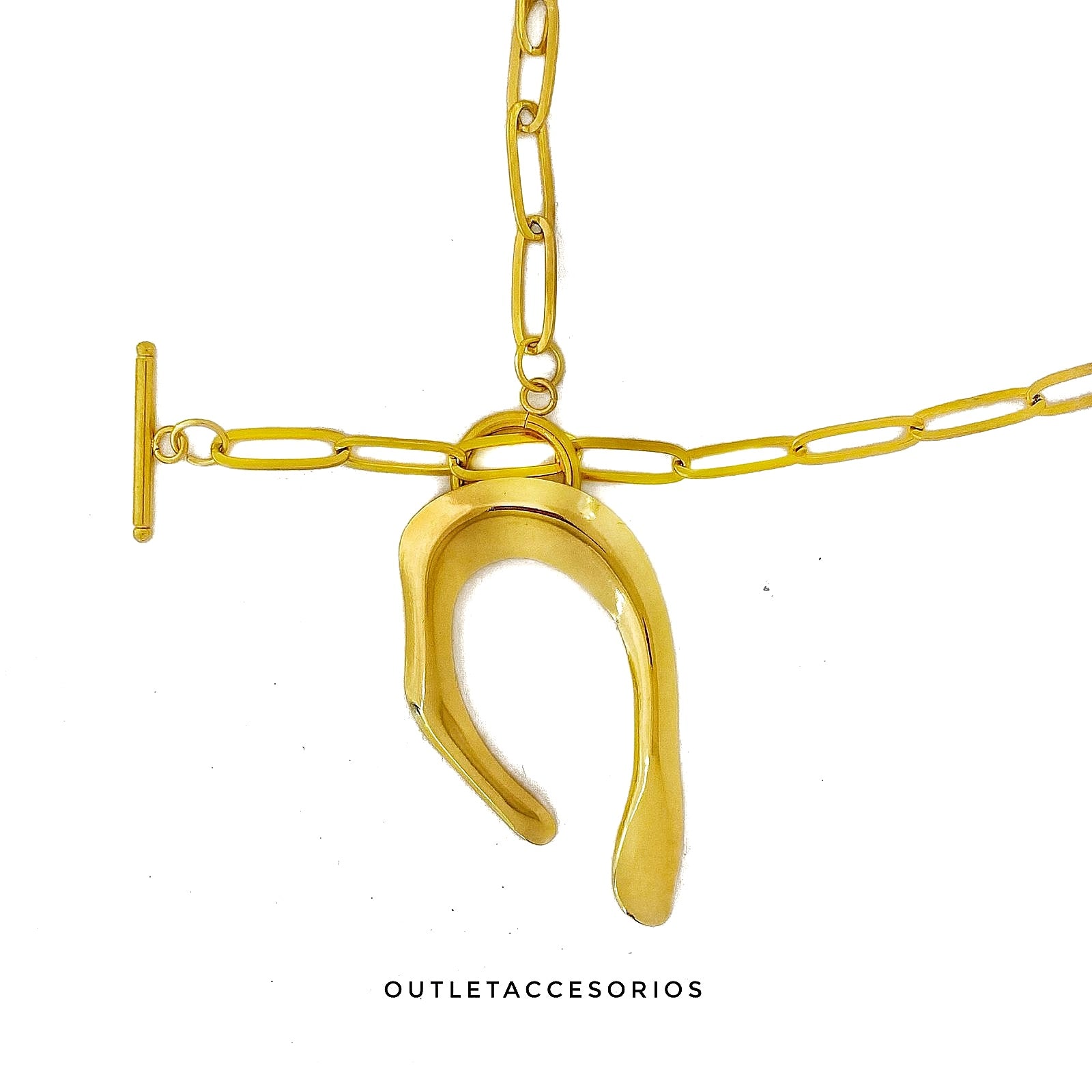 Collar romana