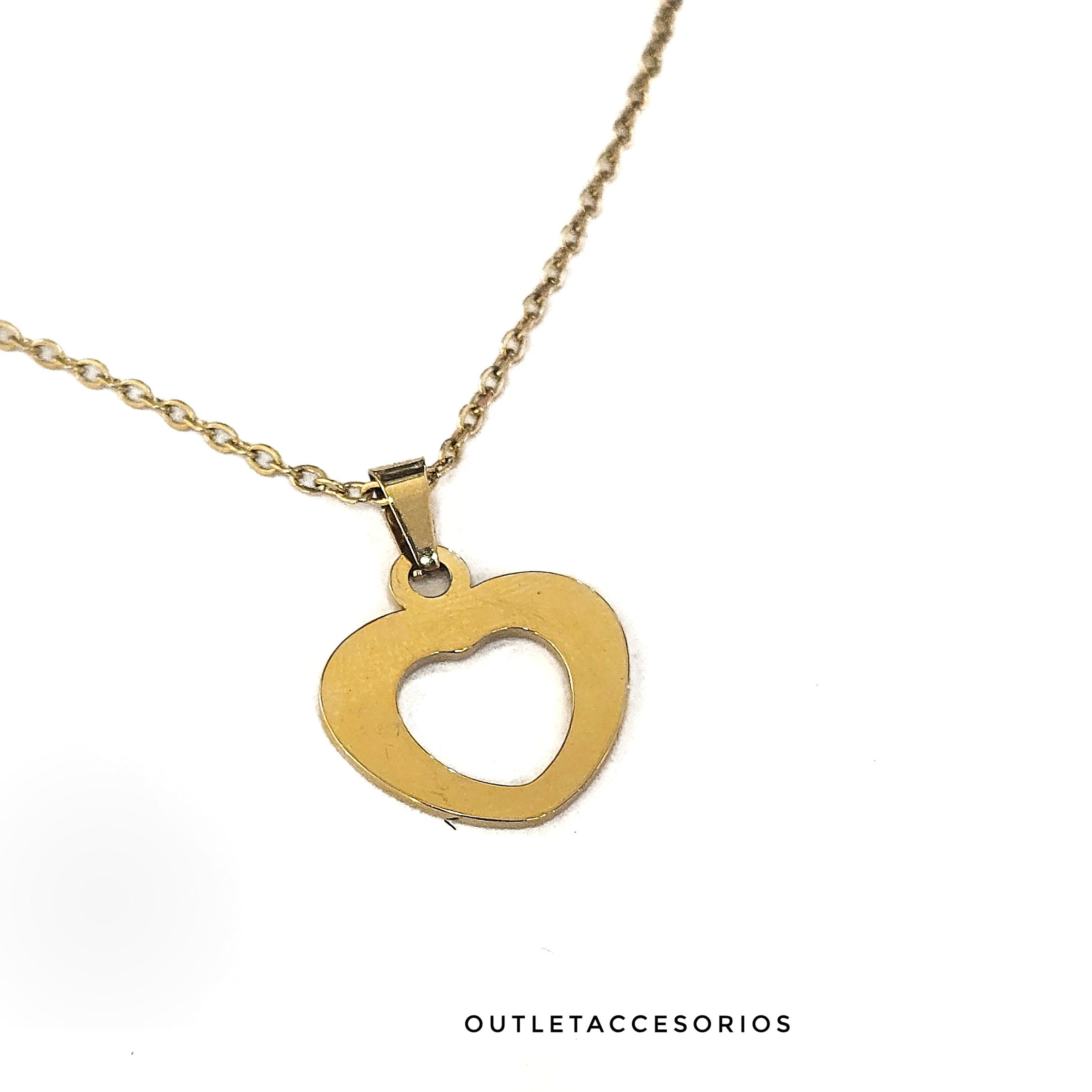 Collar silueta corazón