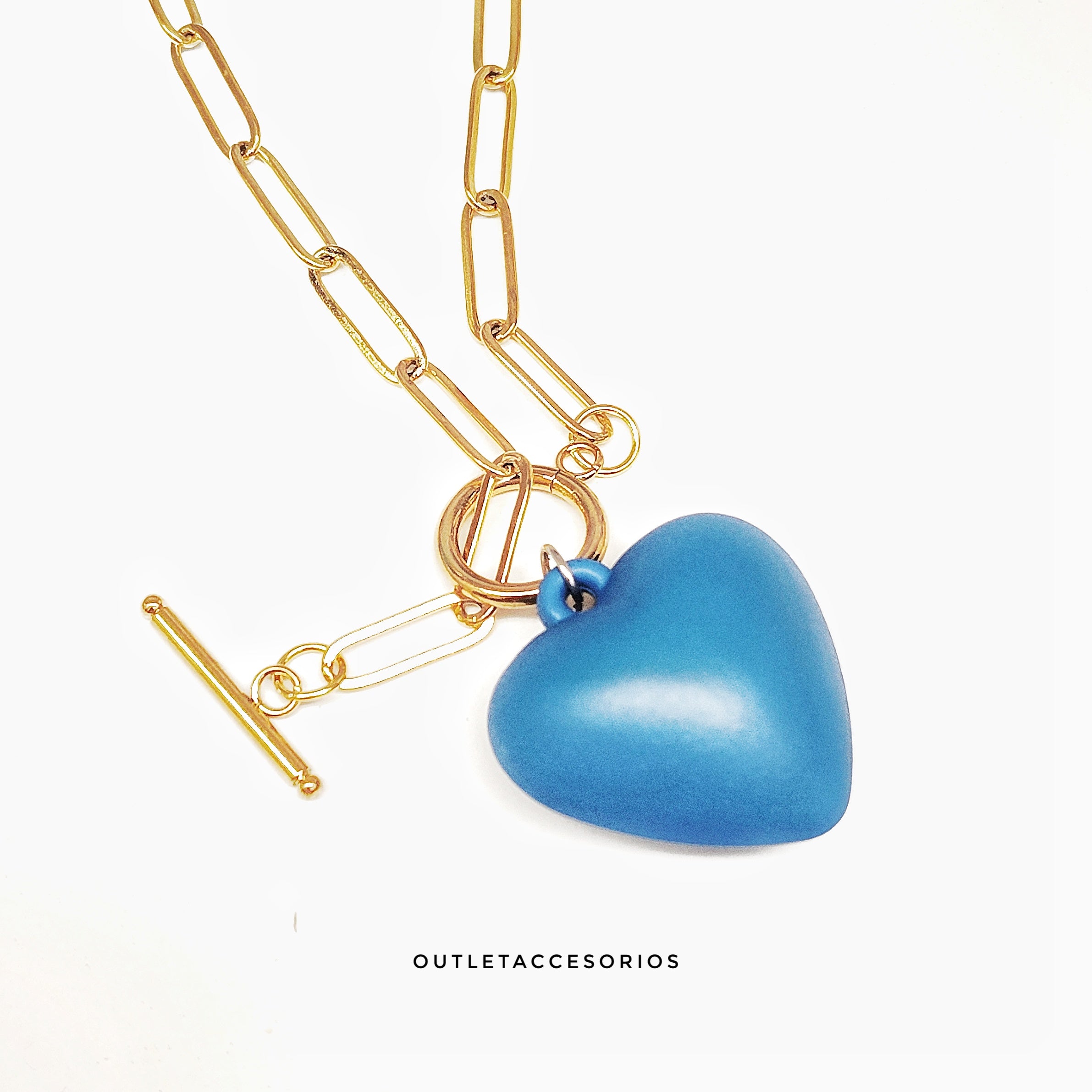 Collar blue