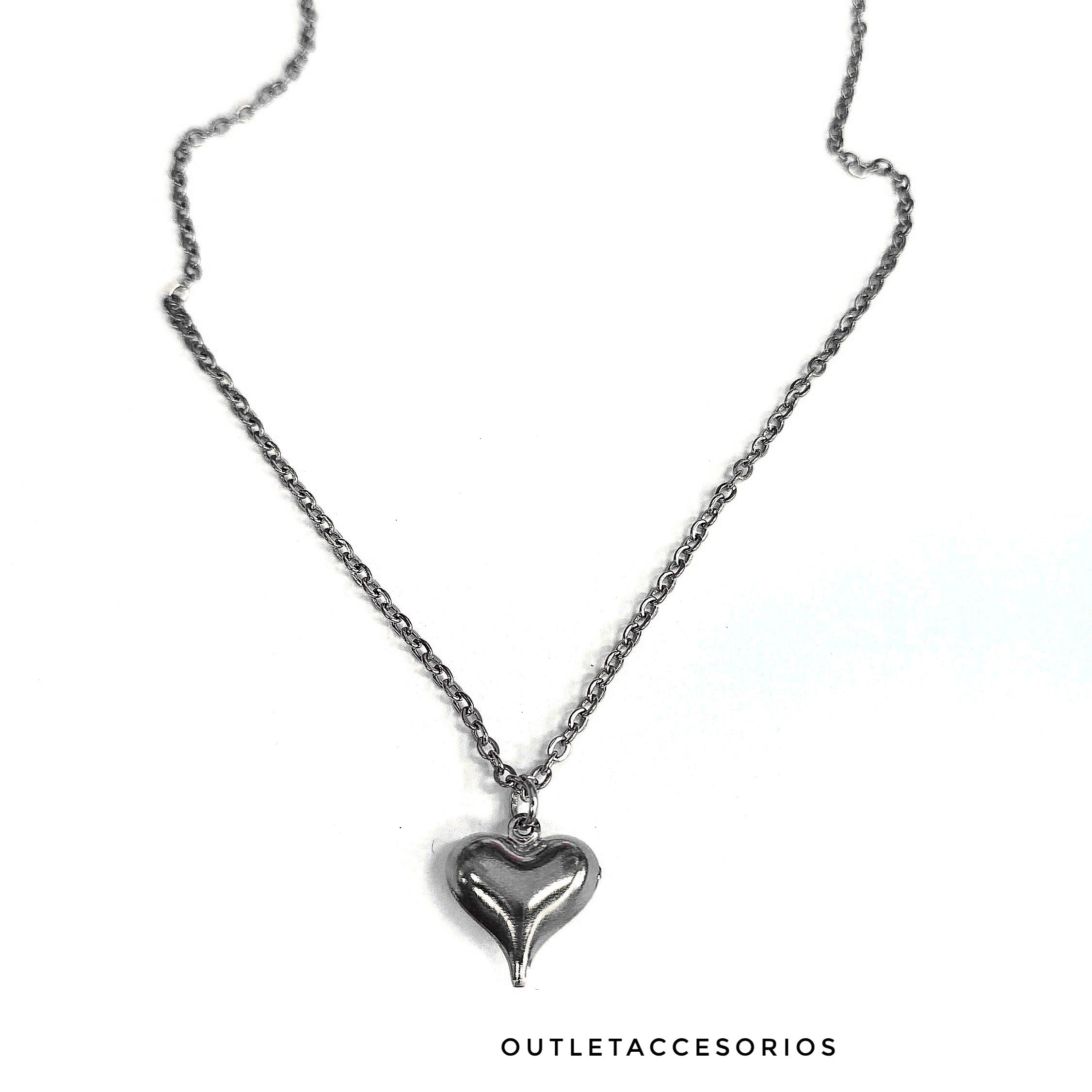 Collar corazon globo