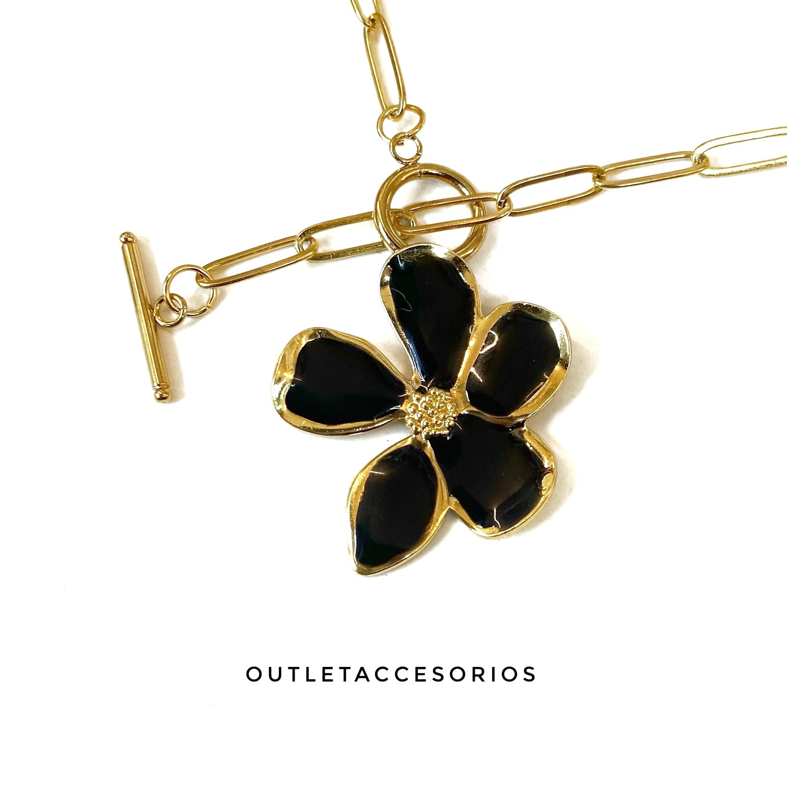 Collar flor acuarela