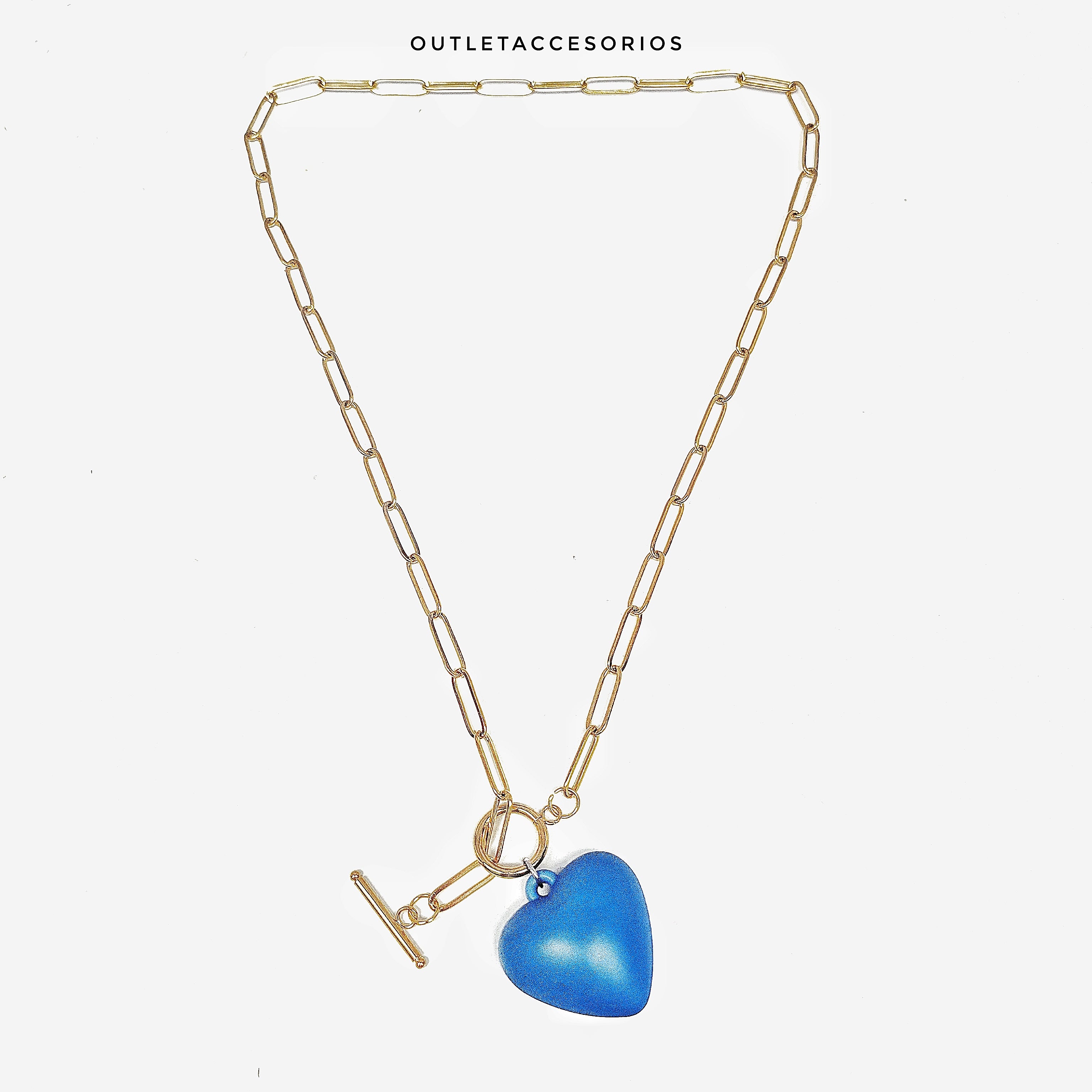 Collar blue